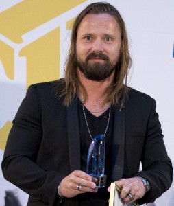 MEP 14. Mikael Damberg delar ut regeringens musik export pris till Max Martin och Spotify. Foto: Martina Huber/Regeringskansliet